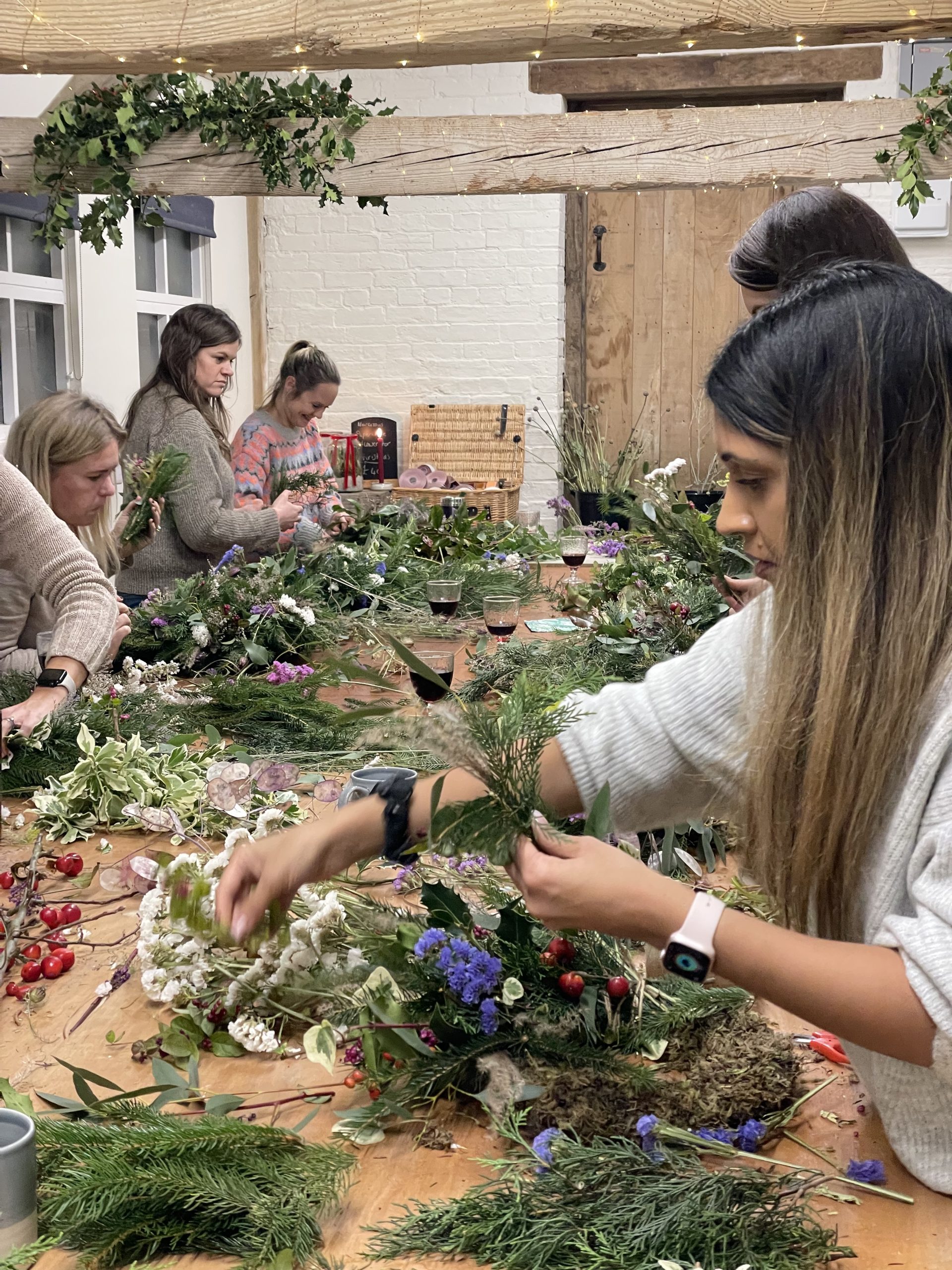 Christmas Wreath Making Course - Image 2